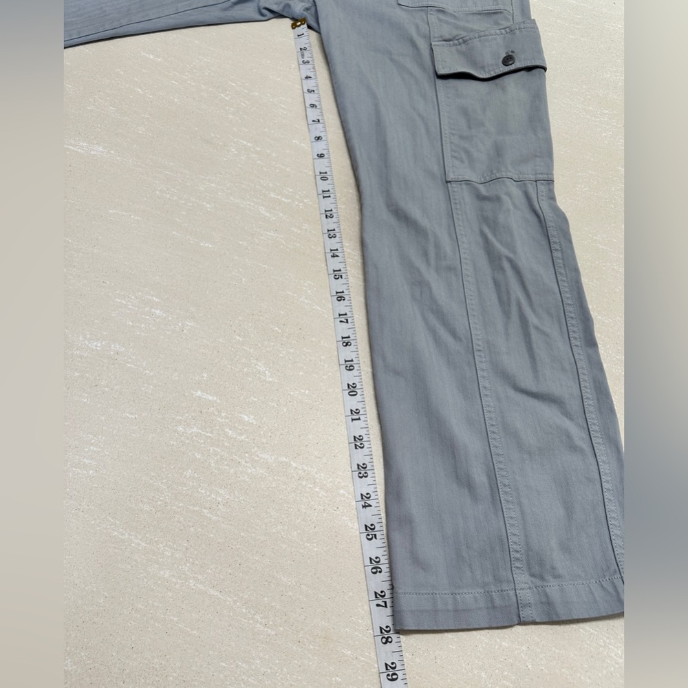 Madewell Garment-Dyed '90s Straight Cargo Pant size 30 in solstice gray! - Picture 8 of 10
